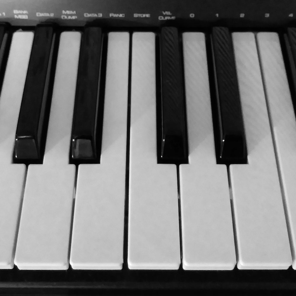 Piano keyboard